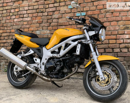 Желтый Сузуки SV 650, объемом двигателя 0.65 л и пробегом 23 тыс. км за 3000 $, фото 9 на Automoto.ua