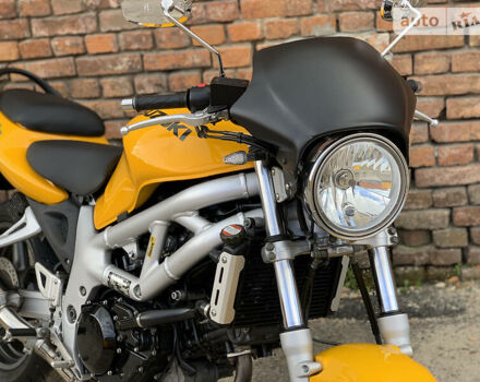 Желтый Сузуки SV 650, объемом двигателя 0.65 л и пробегом 23 тыс. км за 3000 $, фото 62 на Automoto.ua