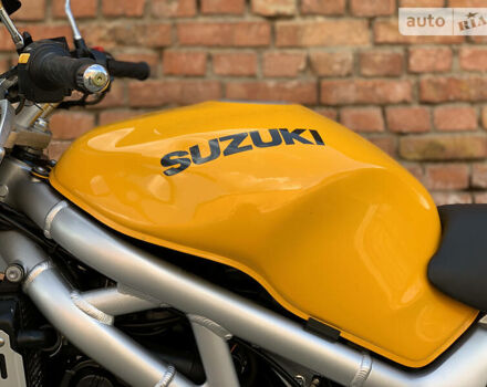 Желтый Сузуки SV 650, объемом двигателя 0.65 л и пробегом 23 тыс. км за 3000 $, фото 34 на Automoto.ua