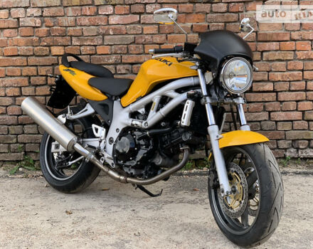 Желтый Сузуки SV 650, объемом двигателя 0.65 л и пробегом 23 тыс. км за 3000 $, фото 18 на Automoto.ua