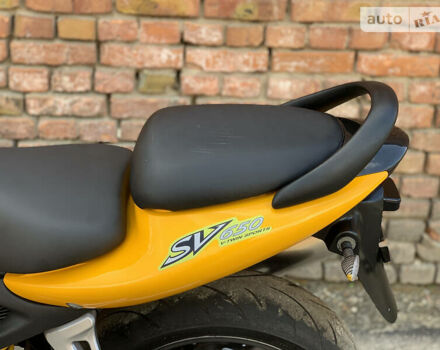 Желтый Сузуки SV 650, объемом двигателя 0.65 л и пробегом 23 тыс. км за 3000 $, фото 38 на Automoto.ua