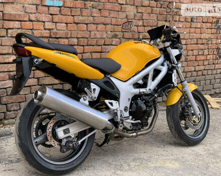 Желтый Сузуки SV 650, объемом двигателя 0.65 л и пробегом 23 тыс. км за 3000 $, фото 12 на Automoto.ua