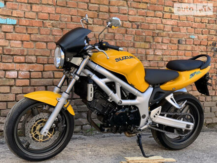 Желтый Сузуки SV 650, объемом двигателя 0.65 л и пробегом 23 тыс. км за 3000 $, фото 1 на Automoto.ua
