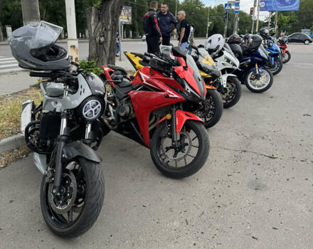 Серый Сузуки SV 650, объемом двигателя 0.65 л и пробегом 29 тыс. км за 6400 $, фото 9 на Automoto.ua