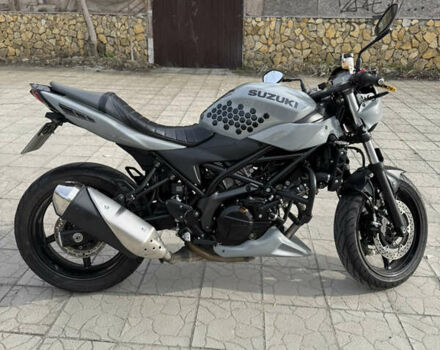 Серый Сузуки SV 650, объемом двигателя 0.65 л и пробегом 29 тыс. км за 6400 $, фото 5 на Automoto.ua