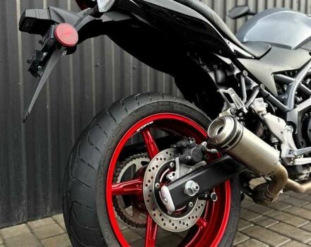 Сірий Сузукі SV 650, об'ємом двигуна 0.65 л та пробігом 1 тис. км за 6900 $, фото 2 на Automoto.ua