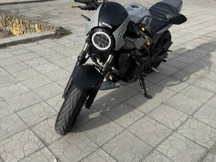 Сузуки SV 650 2018 в Николаеве на Automoto.ua Серый Сузуки SV 650, объемом двигателя 0.65 л и пробегом 29 тыс. км за 6400 $, фото 1 на Automoto.ua