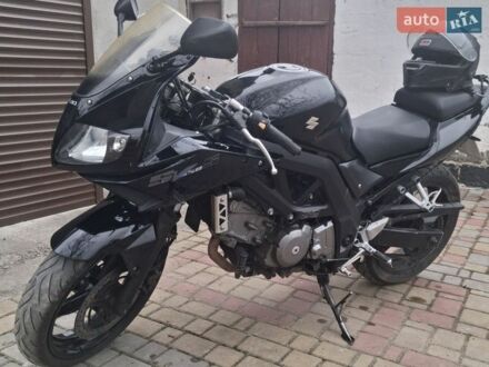 Черный Сузуки SV 650S, объемом двигателя 0.65 л и пробегом 70 тыс. км за 4500 $, фото 1 на Automoto.ua