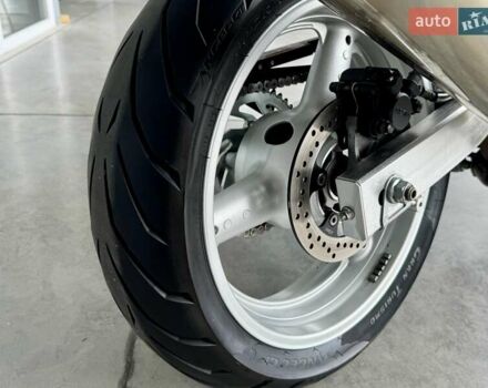 Сузуки SV 650S, объемом двигателя 0.65 л и пробегом 23 тыс. км за 4299 $, фото 11 на Automoto.ua