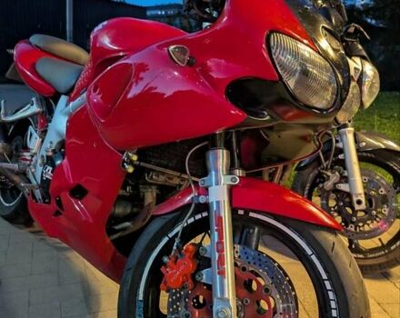 Сузуки SV 650S, объемом двигателя 0.65 л и пробегом 49 тыс. км за 3100 $, фото 1 на Automoto.ua