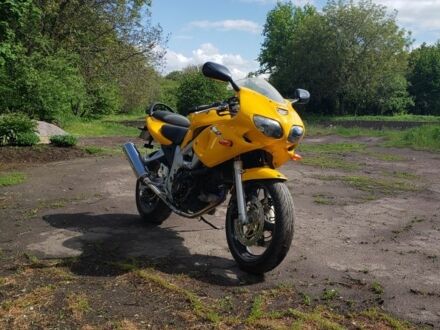 Сузукі SV 650S, об'ємом двигуна 0.65 л та пробігом 0 тис. км за 3000 $, фото 1 на Automoto.ua