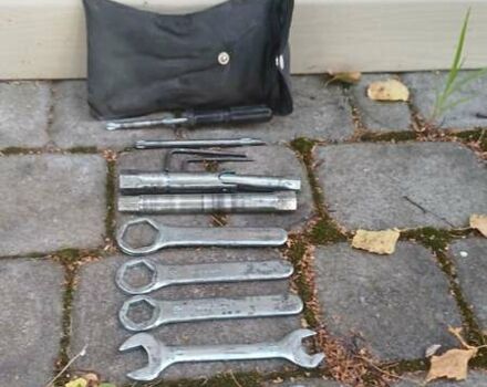 Желтый Сузуки SV 650S, объемом двигателя 0.65 л и пробегом 30 тыс. км за 3500 $, фото 7 на Automoto.ua