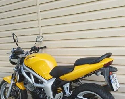 Желтый Сузуки SV 650S, объемом двигателя 0.65 л и пробегом 30 тыс. км за 3500 $, фото 3 на Automoto.ua