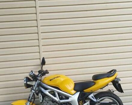 Желтый Сузуки SV 650S, объемом двигателя 0.65 л и пробегом 30 тыс. км за 3500 $, фото 1 на Automoto.ua