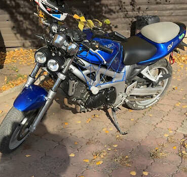 Синий Сузуки SV 650S, объемом двигателя 0.65 л и пробегом 32 тыс. км за 3500 $, фото 3 на Automoto.ua