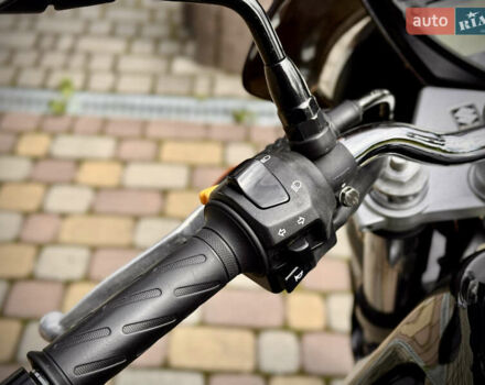 Черный Сузуки SV 650SF, объемом двигателя 0.65 л и пробегом 26 тыс. км за 4950 $, фото 8 на Automoto.ua