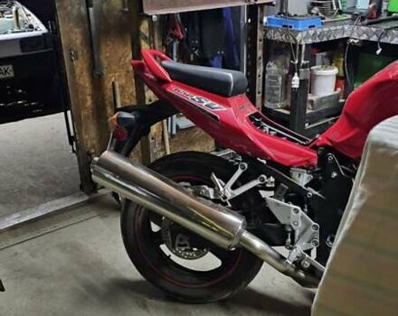 Красный Сузуки SV 650SF, объемом двигателя 0.65 л и пробегом 27 тыс. км за 3500 $, фото 4 на Automoto.ua