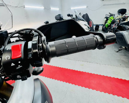 Білий Сузукі V-Strom 1000, об'ємом двигуна 1 л та пробігом 19 тис. км за 9000 $, фото 16 на Automoto.ua
