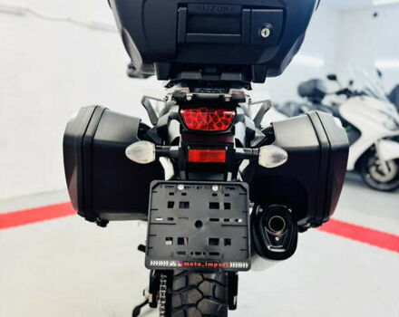 Білий Сузукі V-Strom 1000, об'ємом двигуна 1 л та пробігом 19 тис. км за 9000 $, фото 23 на Automoto.ua