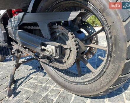 Белый Сузуки V-Strom 1000, объемом двигателя 1 л и пробегом 25 тыс. км за 9000 $, фото 8 на Automoto.ua