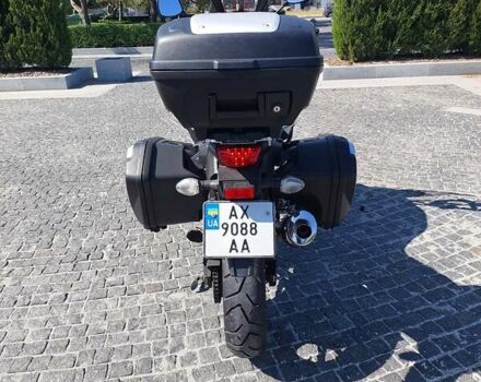 Белый Сузуки V-Strom 1000, объемом двигателя 1 л и пробегом 25 тыс. км за 9000 $, фото 3 на Automoto.ua