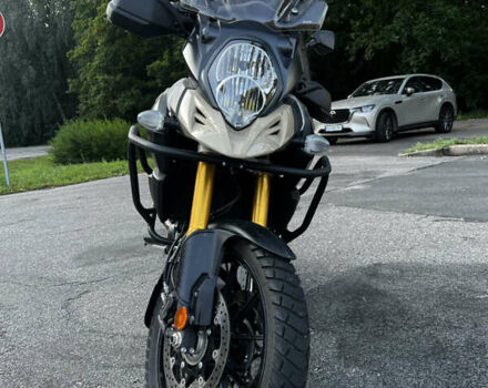 Бежевый Сузуки V-Strom 1000, объемом двигателя 1 л и пробегом 13 тыс. км за 10000 $, фото 2 на Automoto.ua