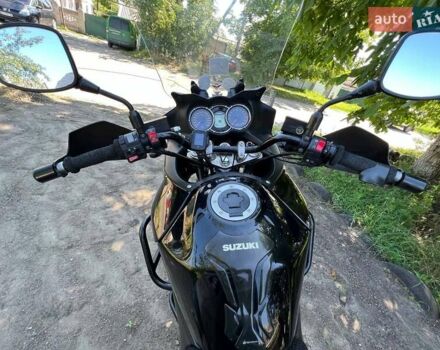 Черный Сузуки V-Strom 1000, объемом двигателя 1 л и пробегом 30 тыс. км за 6900 $, фото 2 на Automoto.ua