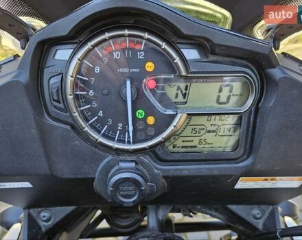 Красный Сузуки V-Strom 1000, объемом двигателя 1.04 л и пробегом 20 тыс. км за 8800 $, фото 8 на Automoto.ua