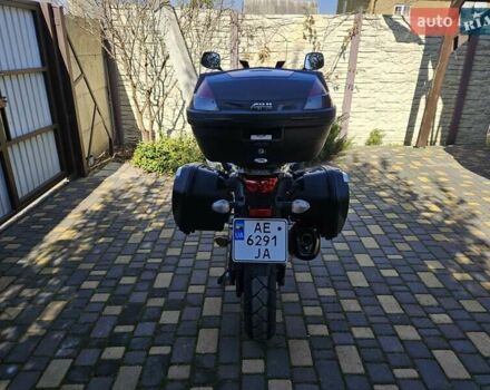 Красный Сузуки V-Strom 1000, объемом двигателя 1.04 л и пробегом 20 тыс. км за 8800 $, фото 13 на Automoto.ua