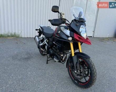 Сузуки V-Strom 1000 2016 в Днепре (Днепропетровске) на Automoto.ua Красный Сузуки V-Strom 1000, объемом двигателя 0 л и пробегом 14 тыс. км за 9300 $, фото 14 на Automoto.ua