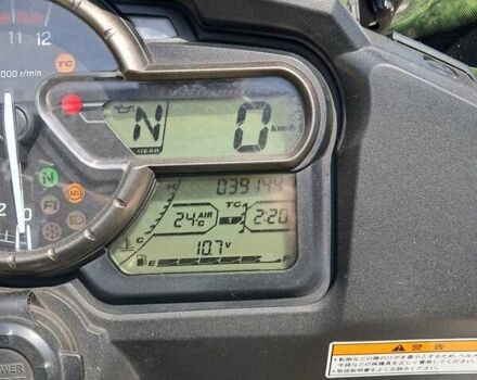 Красный Сузуки V-Strom 1000, объемом двигателя 1 л и пробегом 40 тыс. км за 9500 $, фото 1 на Automoto.ua