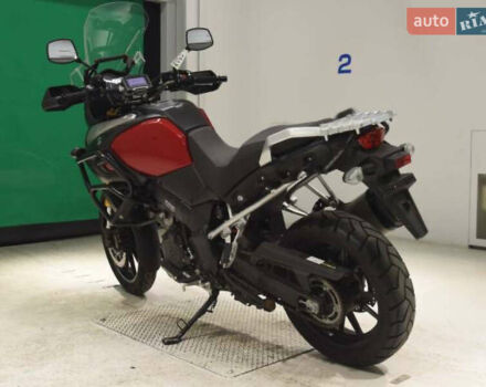 Красный Сузуки V-Strom 1000, объемом двигателя 1 л и пробегом 19 тыс. км за 8700 $, фото 5 на Automoto.ua