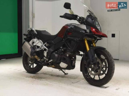 Сузуки V-Strom 1000 2015 в Одессе на Automoto.ua Красный Сузуки V-Strom 1000, объемом двигателя 1 л и пробегом 19 тыс. км за 8700 $, фото 1 на Automoto.ua