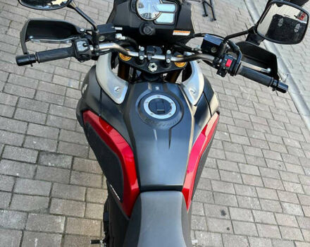 Сузуки V-Strom 1000, объемом двигателя 1 л и пробегом 15 тыс. км за 11000 $, фото 5 на Automoto.ua