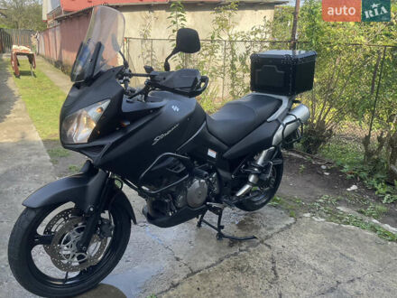 Сузукі V-Strom 1000 2006 у Коломые на Automoto.ua Сузукі V-Strom 1000, об'ємом двигуна 0 л та пробігом 50 тис. км за 4900 $, фото 1 на Automoto.ua
