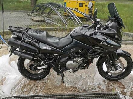 Сузуки V-Strom 1000 2008 в Киеве на Automoto.ua Сузуки V-Strom 1000, объемом двигателя 0 л и пробегом 92 тыс. км за 5700 $, фото 1 на Automoto.ua
