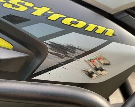 Желтый Сузуки V-Strom 1000, объемом двигателя 1 л и пробегом 17 тыс. км за 12000 $, фото 23 на Automoto.ua