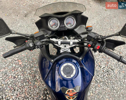Синий Сузуки V-Strom 1000, объемом двигателя 1 л и пробегом 60 тыс. км за 4500 $, фото 5 на Automoto.ua