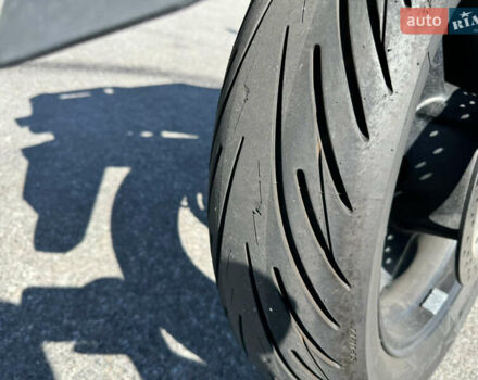 Синий Сузуки V-Strom 1000, объемом двигателя 1 л и пробегом 50 тыс. км за 5999 $, фото 17 на Automoto.ua