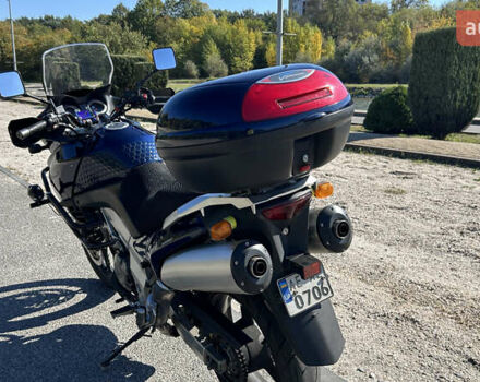 Синий Сузуки V-Strom 1000, объемом двигателя 1 л и пробегом 48 тыс. км за 4900 $, фото 4 на Automoto.ua