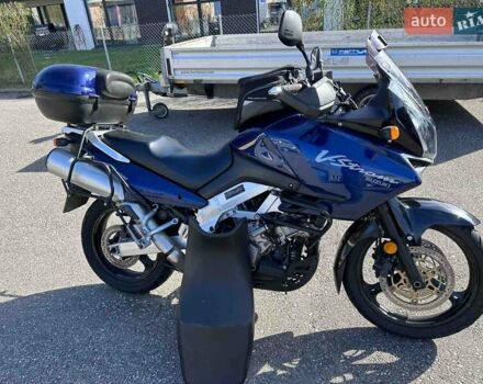 Синий Сузуки V-Strom 1000, объемом двигателя 1 л и пробегом 63 тыс. км за 5000 $, фото 2 на Automoto.ua