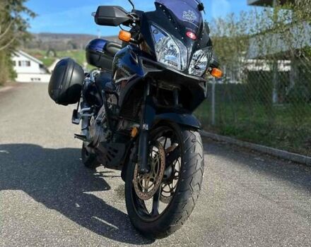 Синий Сузуки V-Strom 1000, объемом двигателя 1 л и пробегом 63 тыс. км за 5000 $, фото 5 на Automoto.ua