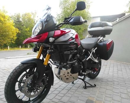 Красный Сузуки V-Strom 1000DL, объемом двигателя 1 л и пробегом 17 тыс. км за 9999 $, фото 1 на Automoto.ua