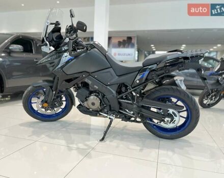 Черный Сузуки V-Strom 1050, объемом двигателя 0 л и пробегом 1 тыс. км за 14858 $, фото 3 на Automoto.ua