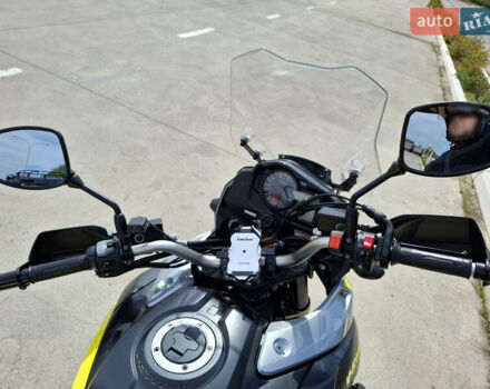 Жовтий Сузукі V-Strom 1050 DE, об'ємом двигуна 0 л та пробігом 30 тис. км за 11990 $, фото 19 на Automoto.ua