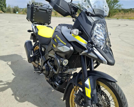 Жовтий Сузукі V-Strom 1050 DE, об'ємом двигуна 0 л та пробігом 30 тис. км за 11990 $, фото 2 на Automoto.ua