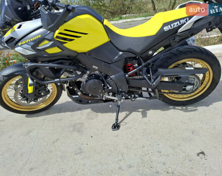 Жовтий Сузукі V-Strom 1050 DE, об'ємом двигуна 0 л та пробігом 30 тис. км за 11990 $, фото 8 на Automoto.ua