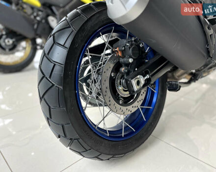 Сузуки V-Strom 1050 DE 2024 в Хмельницком на Automoto.ua Синий Сузуки V-Strom 1050 DE, объемом двигателя 0 л и пробегом 1 тыс. км за 15441 $, фото 12 на Automoto.ua