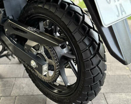 Чорний Сузукі V-Strom 250, об'ємом двигуна 0.25 л та пробігом 6 тис. км за 4500 $, фото 19 на Automoto.ua