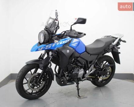 Синий Сузуки V-Strom 250, объемом двигателя 0.25 л и пробегом 19 тыс. км за 3900 $, фото 2 на Automoto.ua